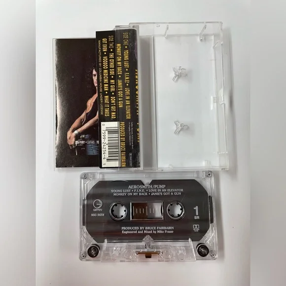 Aerosmith Pump Audio Cassette Tape Geffen 1989 Great Condition Vintage - Picture 3 of 4